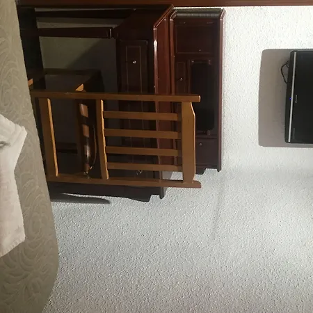 Hostal Conchita Legazpi-2